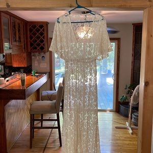 L Forever 21 Lace Mother of Pearl Button Dress Off-White